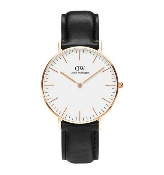 Daniel wellington best sale black strap watch